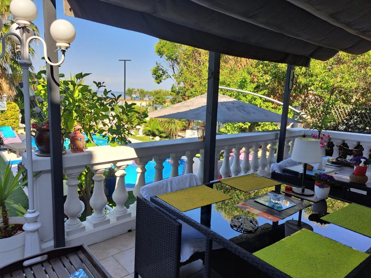 Suite-Junior -Villa Helene - Montpellier Sud - Aeroport- Piscine Privee-2Mn Des Plages Perols Exterior photo